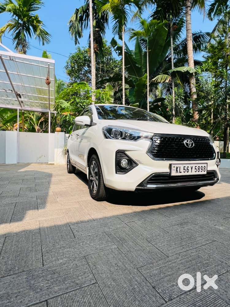 Toyota Rumion V At 2022 Petrol