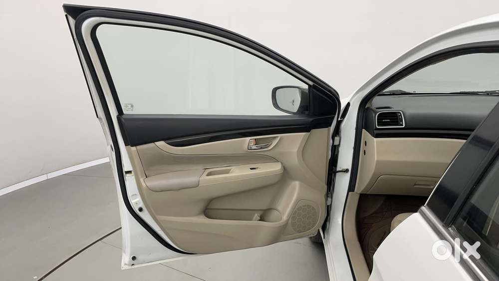 Maruti Suzuki Ciaz Zxi, 2015, Petrol