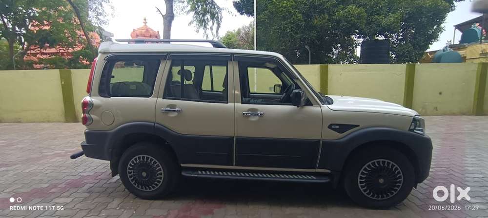 Mahindra Scorpio Classic 2025