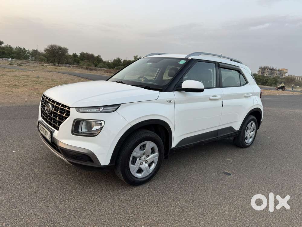 Hyundai Venue S Mt 1.2 Kappa, 2022, Petrol