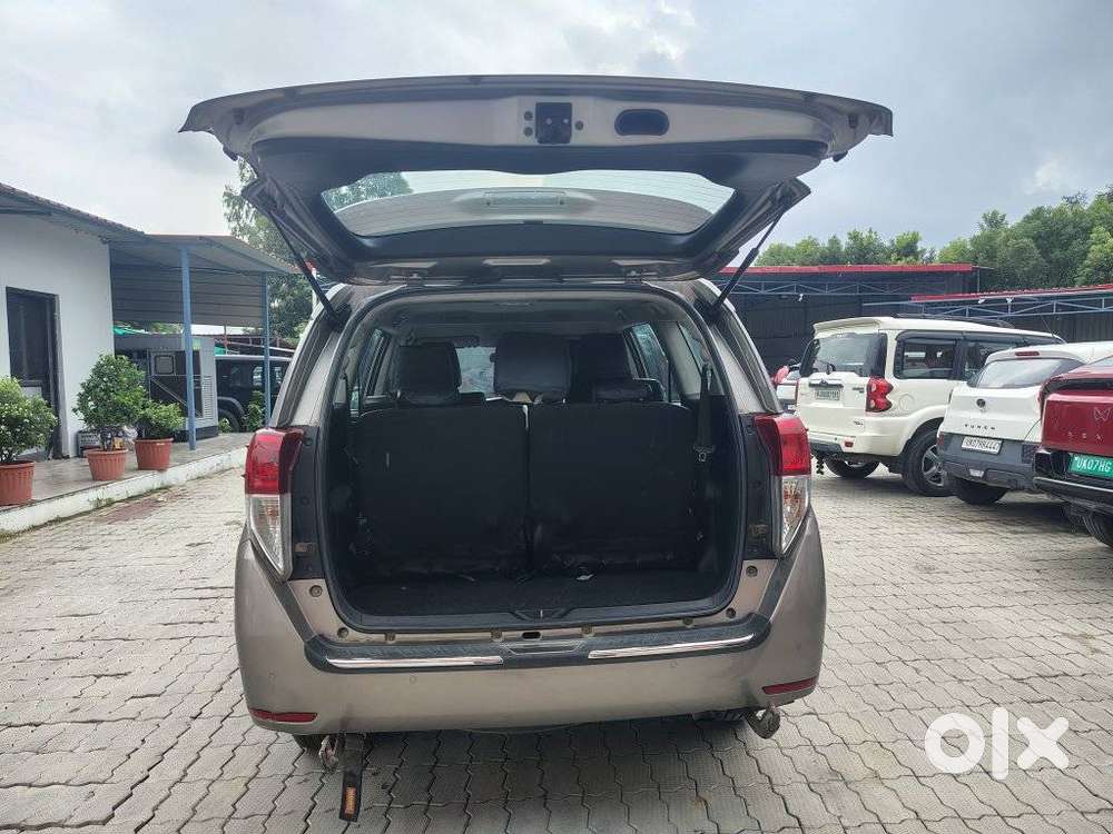 Toyota Innova Crysta 2.4 G Mt, 2021, Diesel