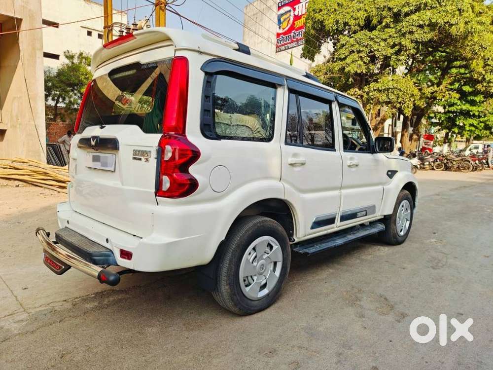 Mahindra Scorpio