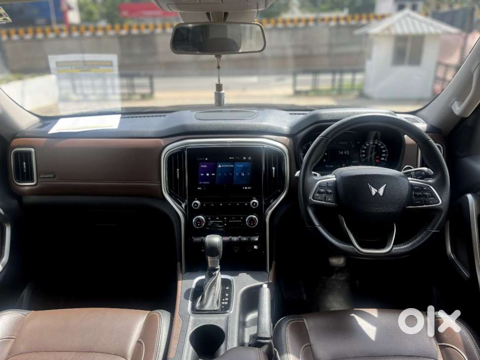 Mahindra Scorpio, 2023, Petrol