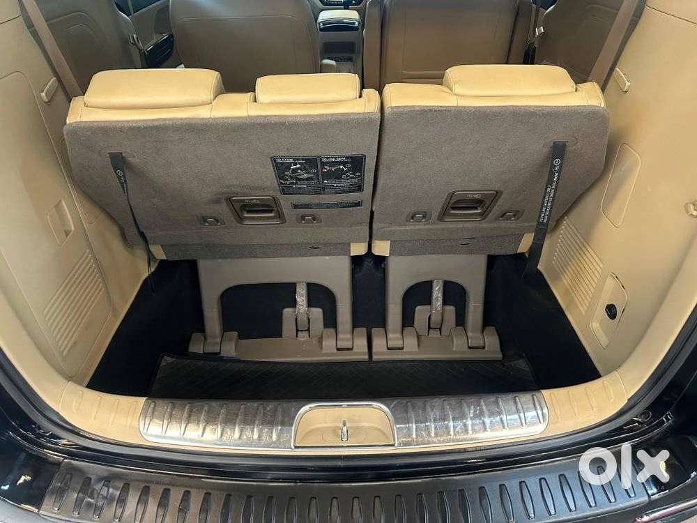 Kia Carnival Limousine Plus 7 Str, 2022, Diesel
