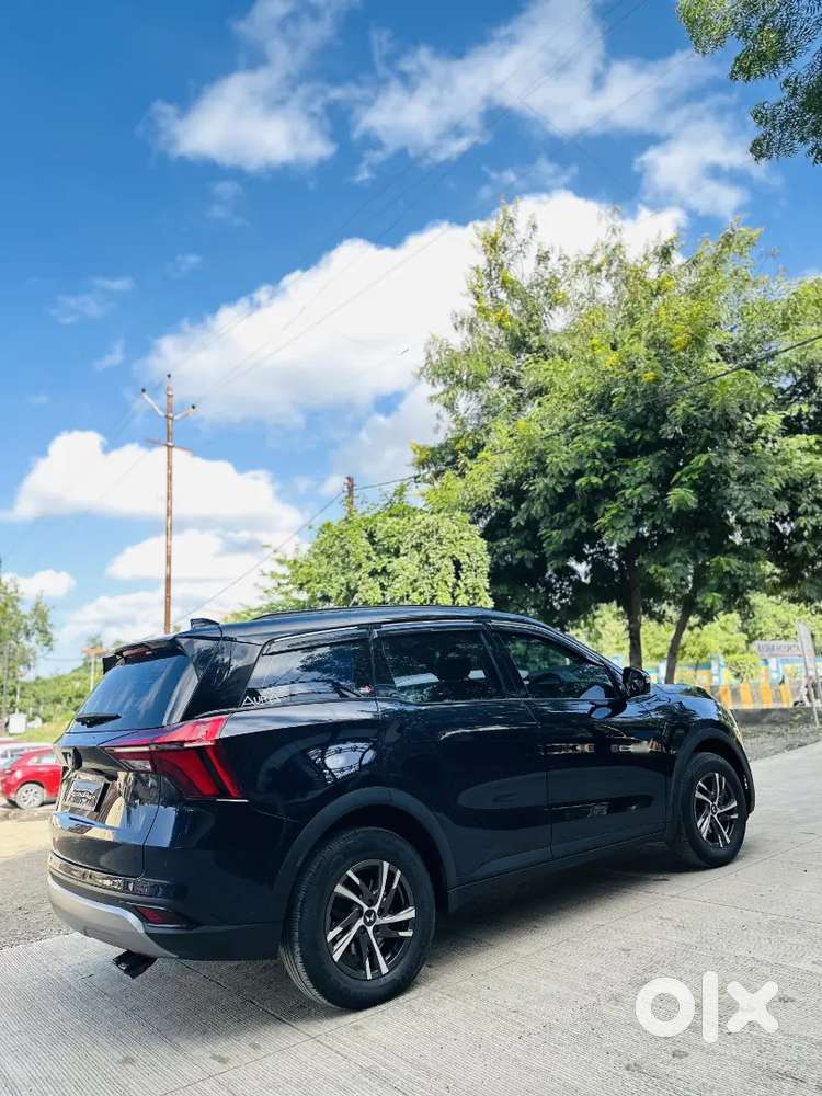 Mahindra Xuv700 Diesel Mt 7 2023