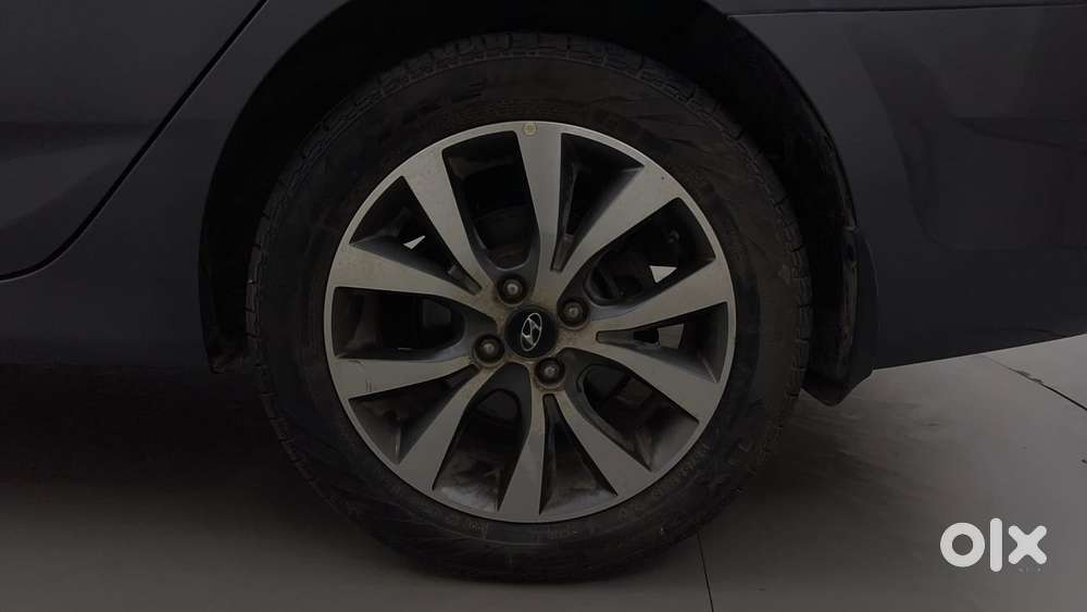 Hyundai Verna 1.6 Vtvt Sx, 2014, Petrol