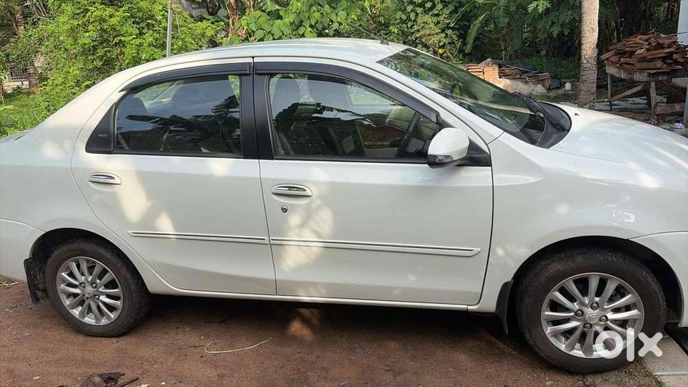 Toyota Car Manual Petrol 2016