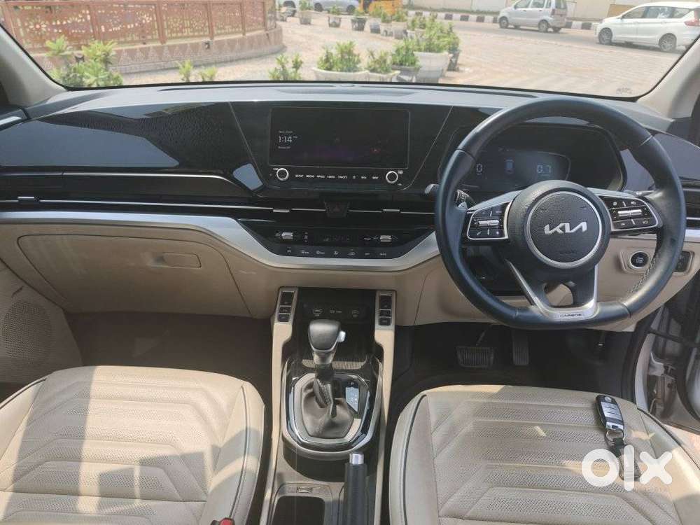 Kia Carens 1.5 Luxury Plus Diesel At 6 Str, 2023, Diesel