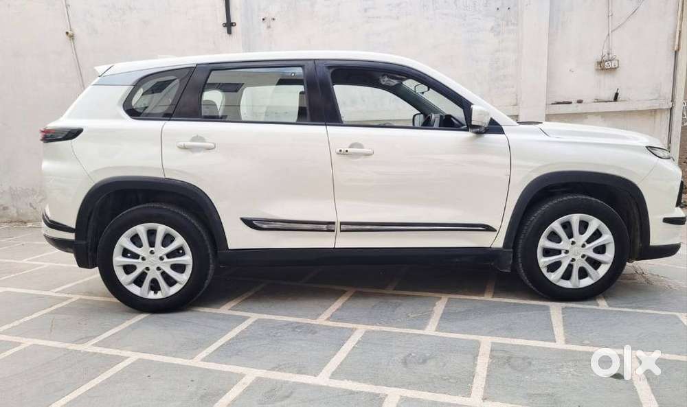 Maruti Suzuki Grand Vitara 1.5 Delta Cng, 2024, Cng & Hybrids