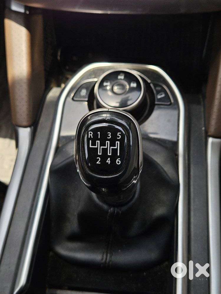 Tata Harrier Xz Dual Tone, 2019, Diesel