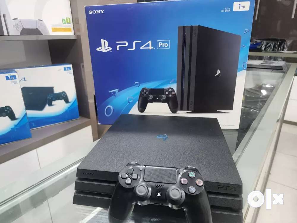 PS4 Jet Black Pro 1TB Console Box Sony PlayStation 4 [BOX]