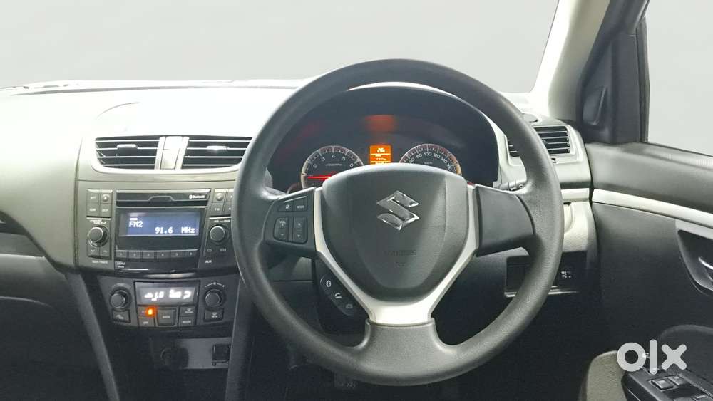 Maruti Suzuki Swift Zxi, 2016, Petrol