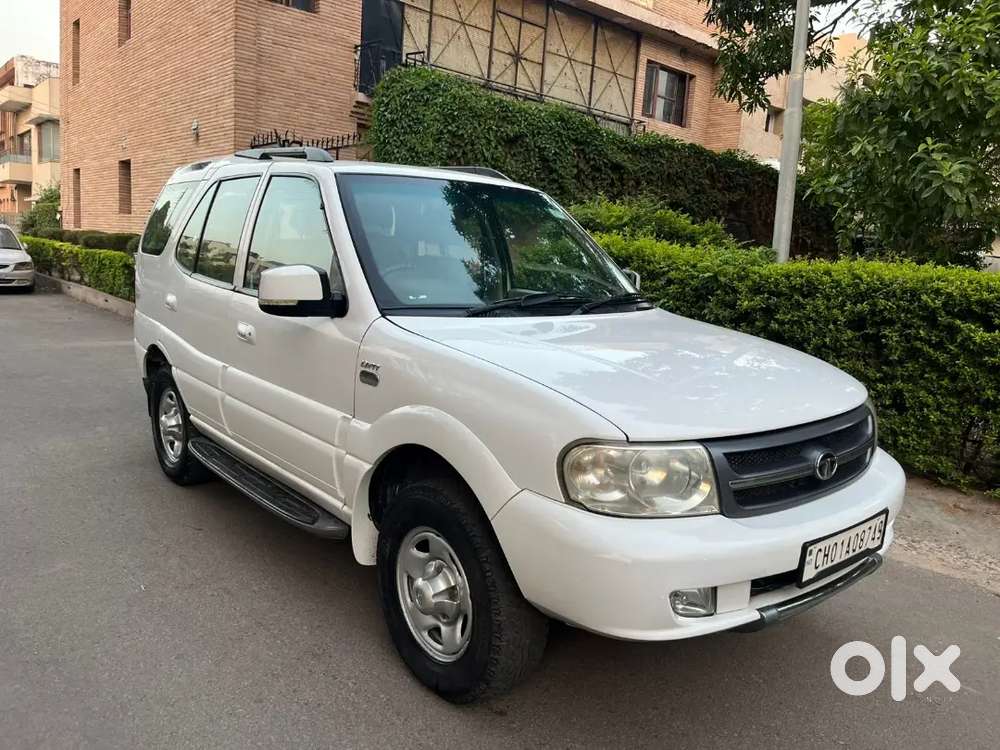 Tata Safari 2013 Diesel 92009 Km Driven