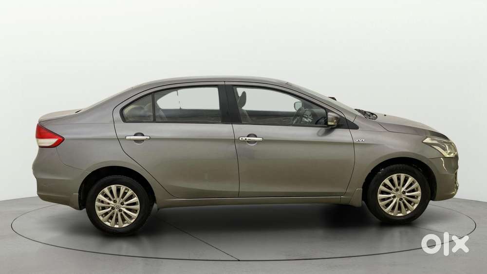 Maruti Suzuki Ciaz 2014-2017 At Zxi, 2016, Petrol