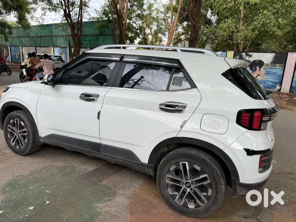 Hyundai Venue 2023 Car