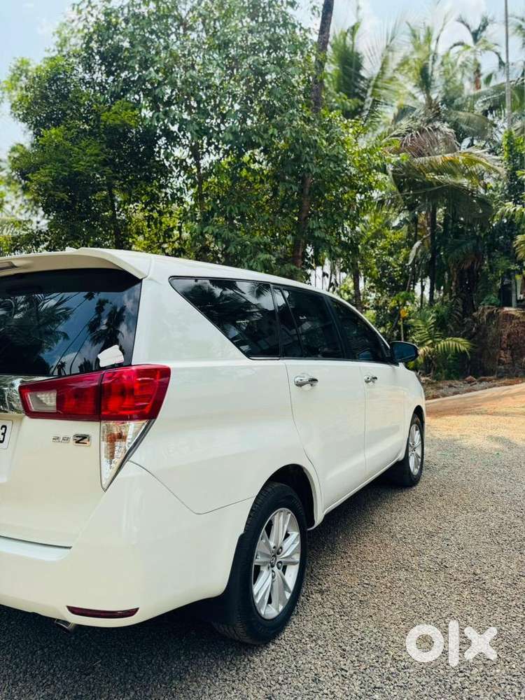 Toyota Innova Crysta 2019 Diesel Well Maintained