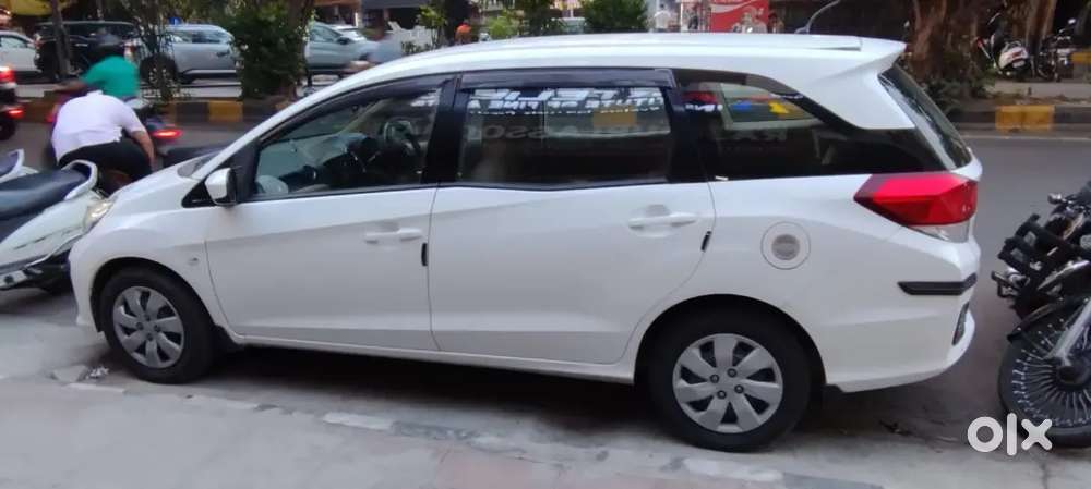 Honda Mobilio 2016