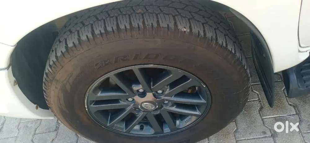 Toyota Fortuner 2016 Diesel Well Maintained