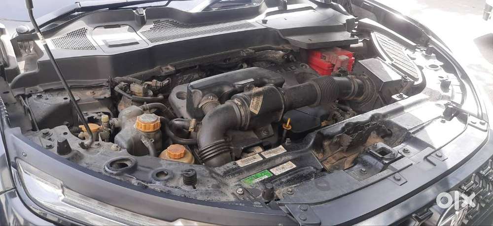 Tata Safari Xza Plus Dark Edition 6 Seater- 2022