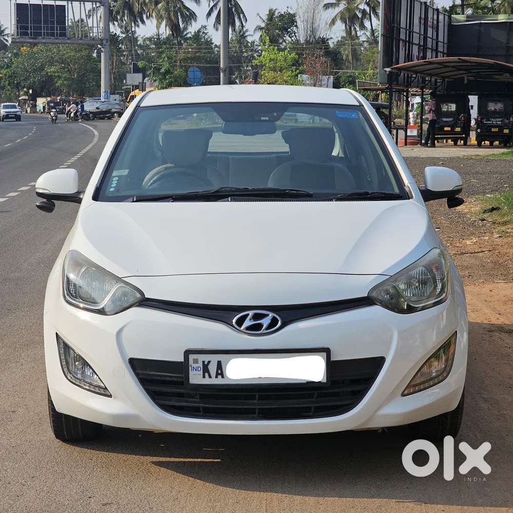 Hyundai I20 2013 Petrol 75000 Km Driven