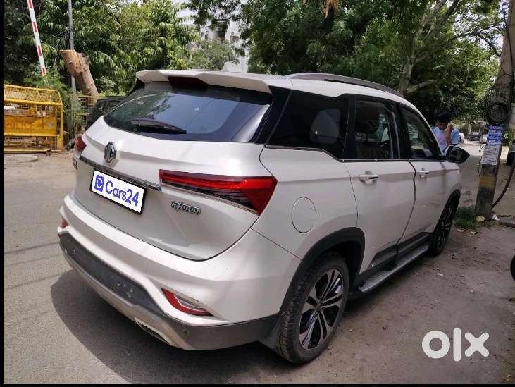 Mg Hector Plus 2021 Sharp Hybrid