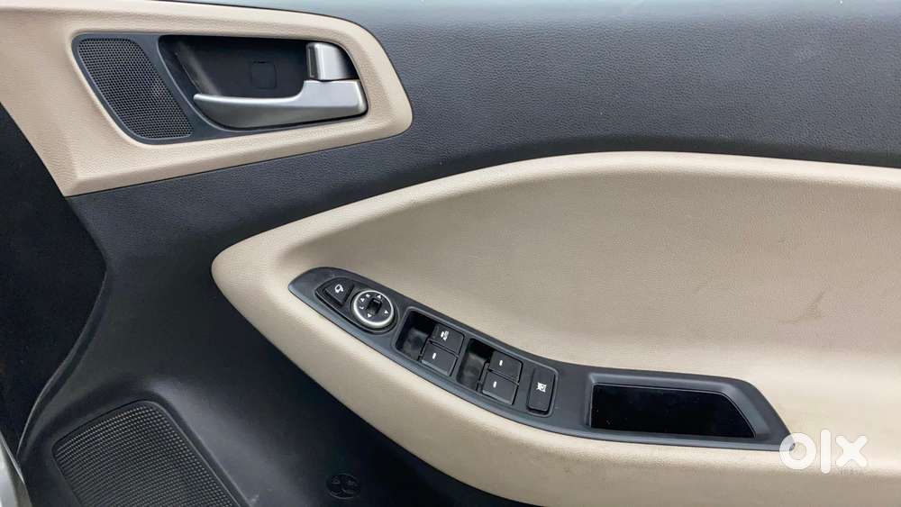 Hyundai Elite I20 Sportz (o) 1.2, 2015, Petrol
