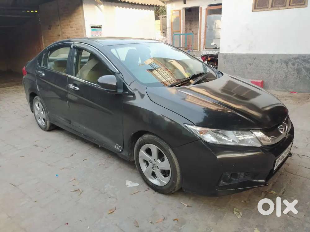Honda City V