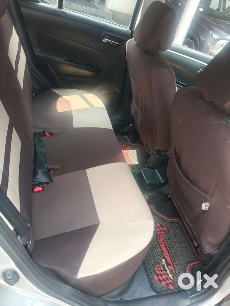 Maruti Suzuki Swift Vxi 1.2 Abs Bs-iv, 2013, Petrol