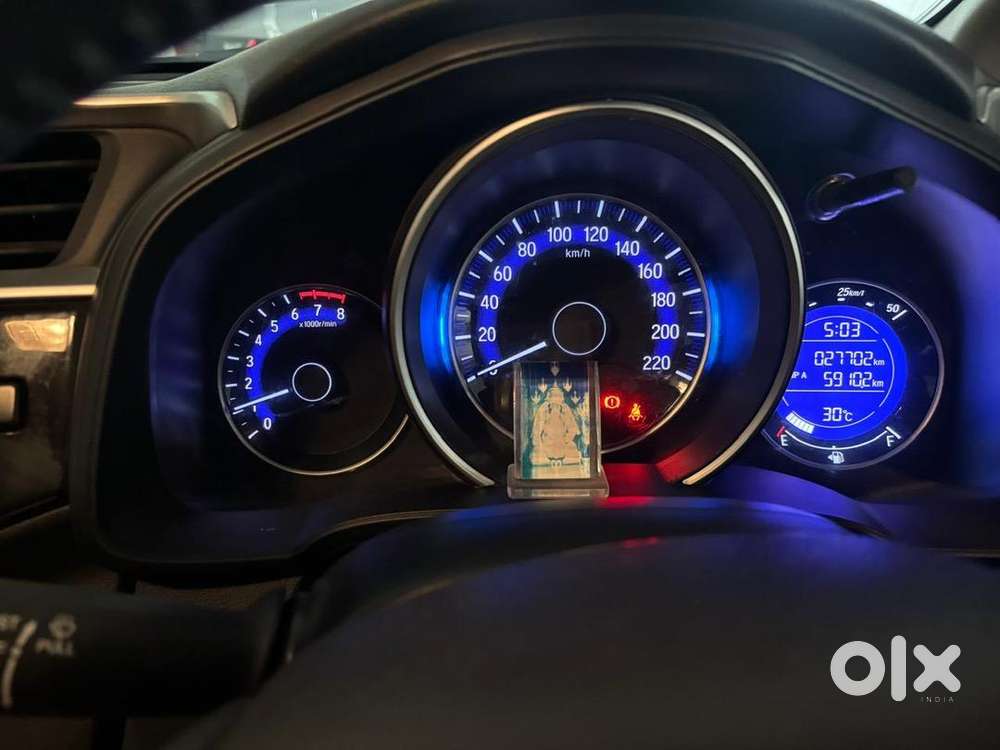 Honda Jazz 2017 Petrol 27700 Km Driven