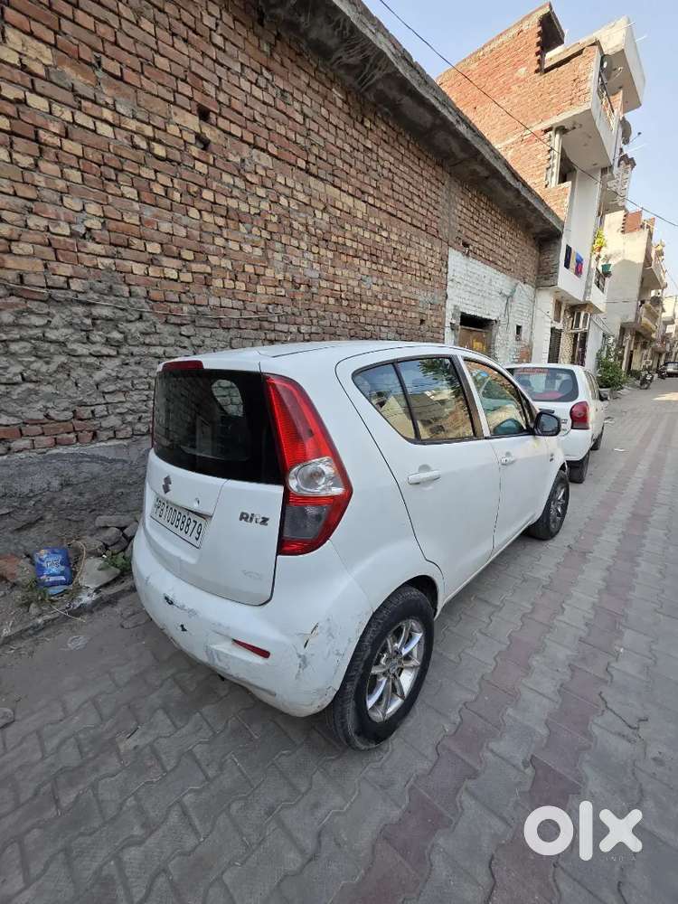 Best Conditions Maruti Suzuki Ritz 2010 Diesel 65000 Km Driven