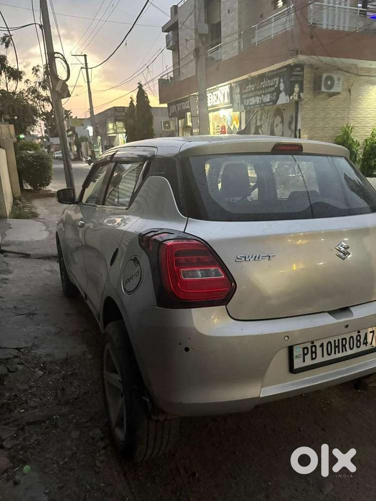 Maruti Suzuki Swift December 2021 Petrol