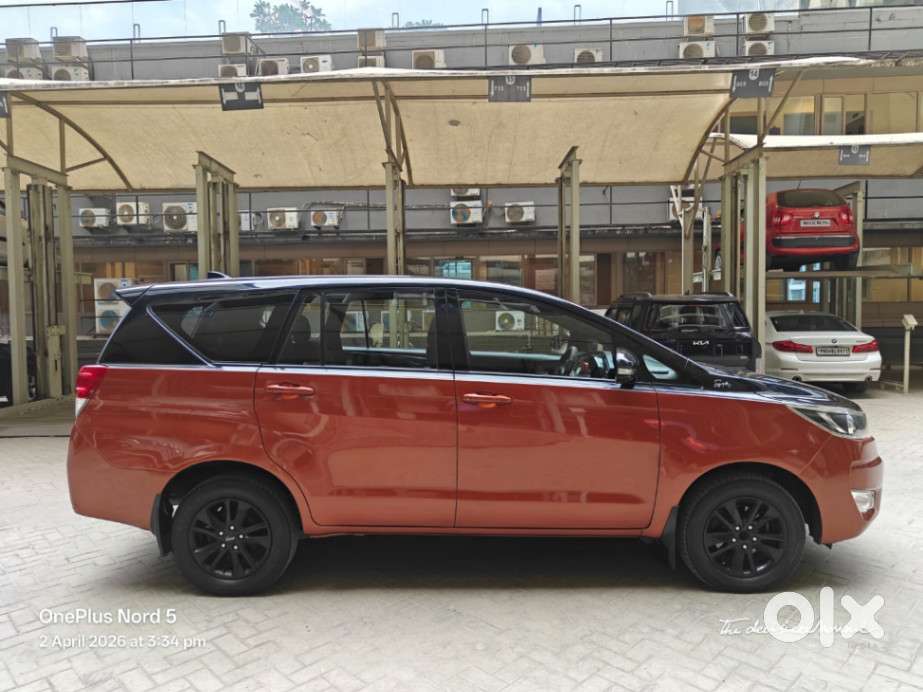 Toyota Innova Crysta 2.8 Gx At 7 Str, 2016, Diesel