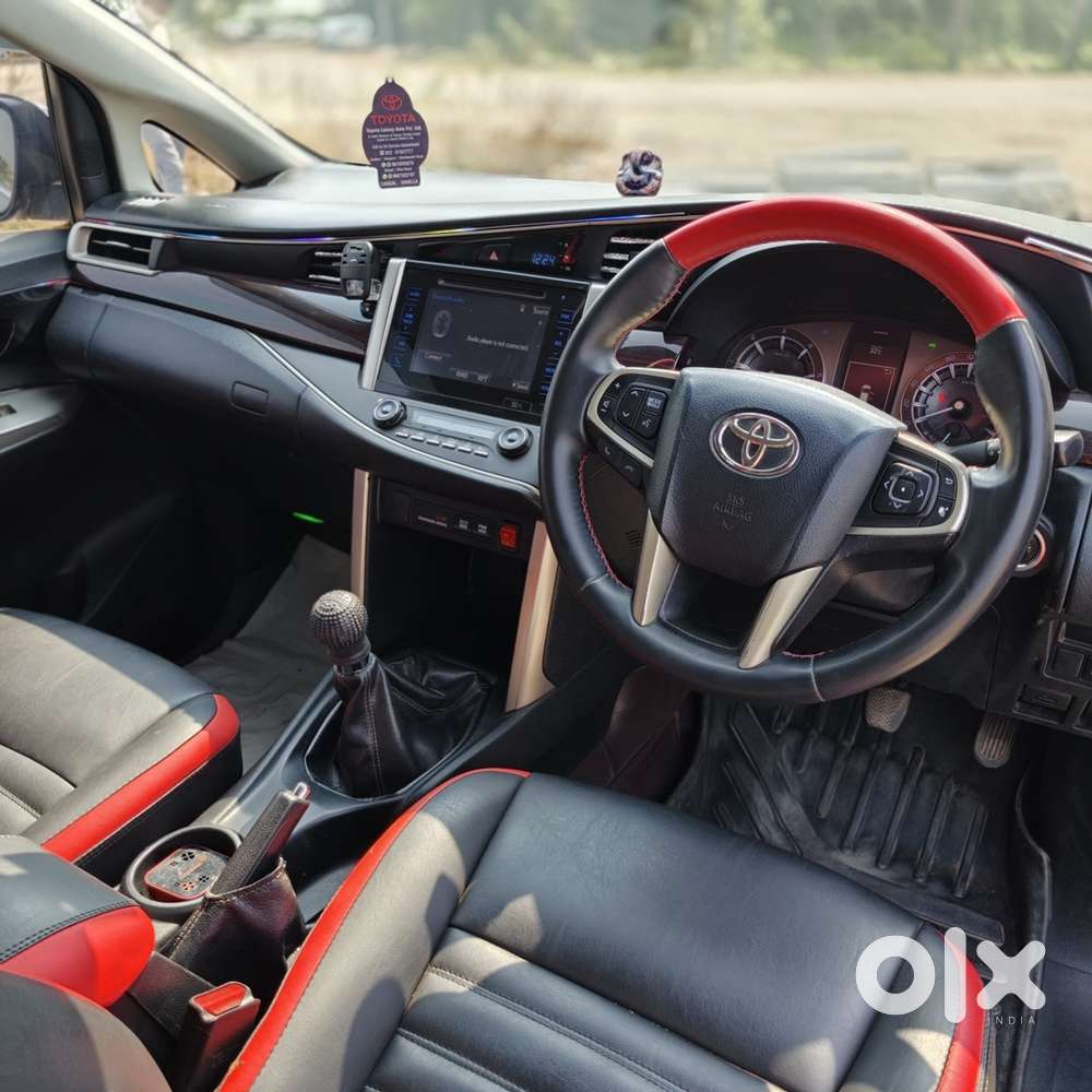 Toyota Innova Crysta 2016 Diesel Well Maintained