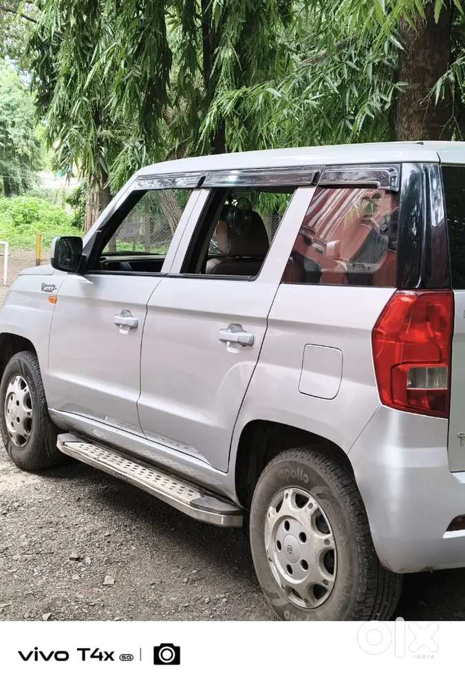 Mahindra Tuv 300 2017