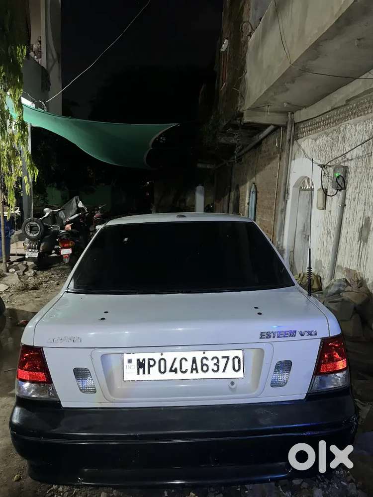 Maruti Suzuki Esteem Lxi 2006