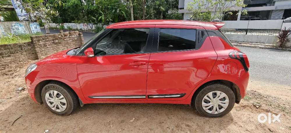 Maruti Suzuki Swift Vxi 2020