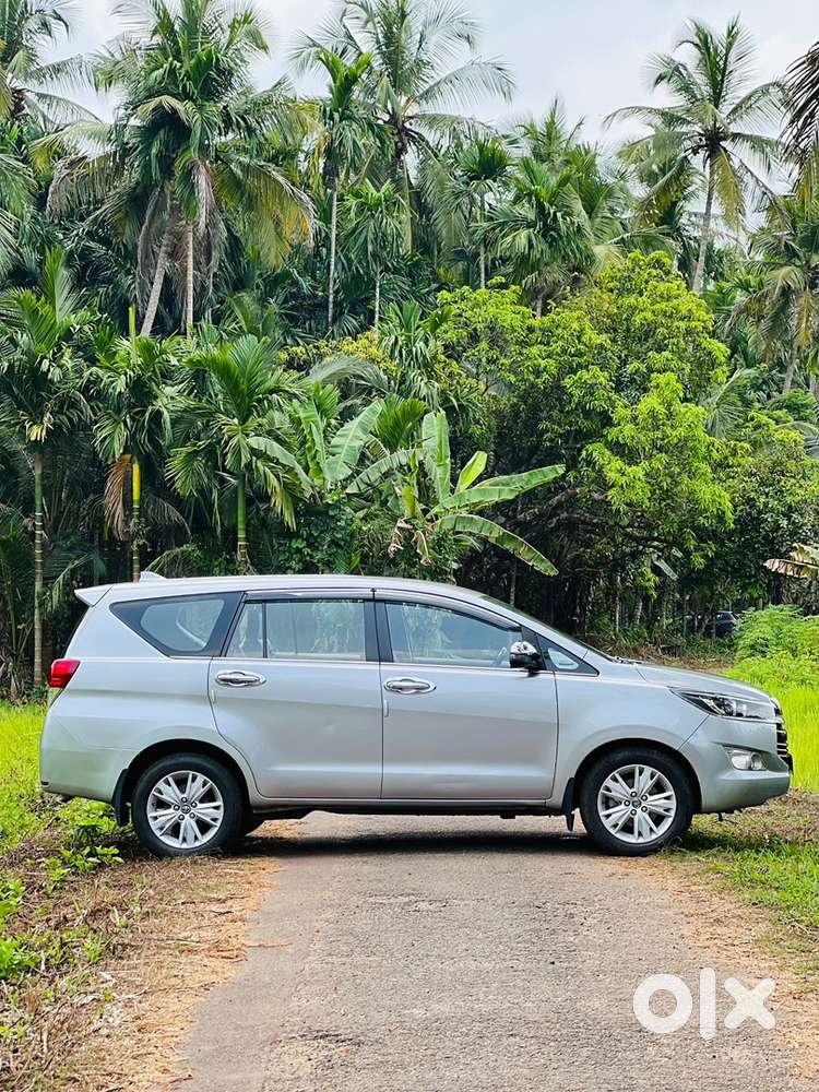 Toyota Innova Crysta 2018