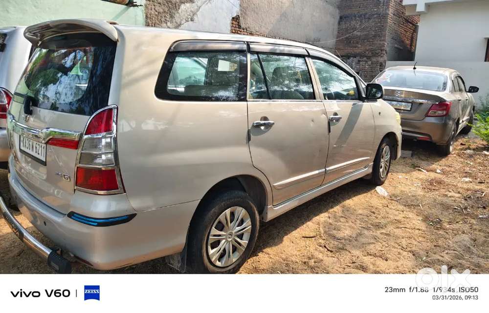 Toyota Innova 2016 Diesel Well Maintained