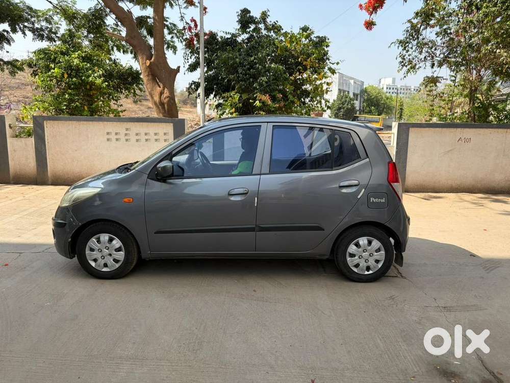 Hyundai I10 2010 Petrol 105000 Km Driven