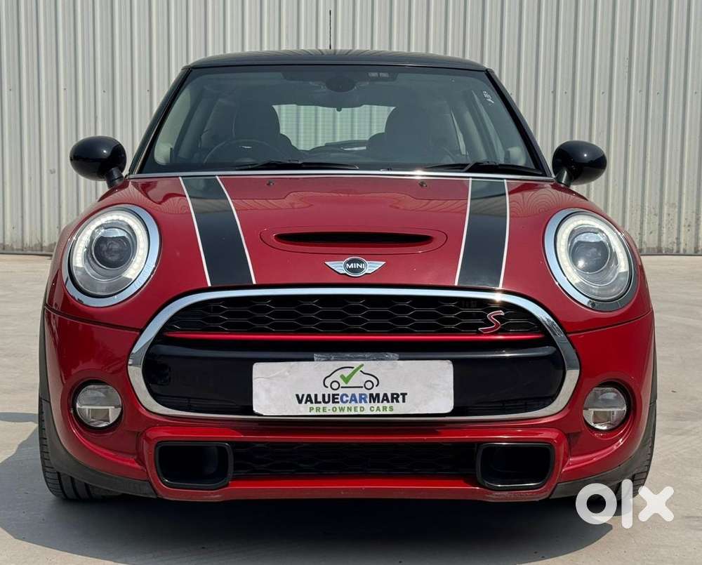 Mini Cooper 3 Door John Works, 2017, Petrol