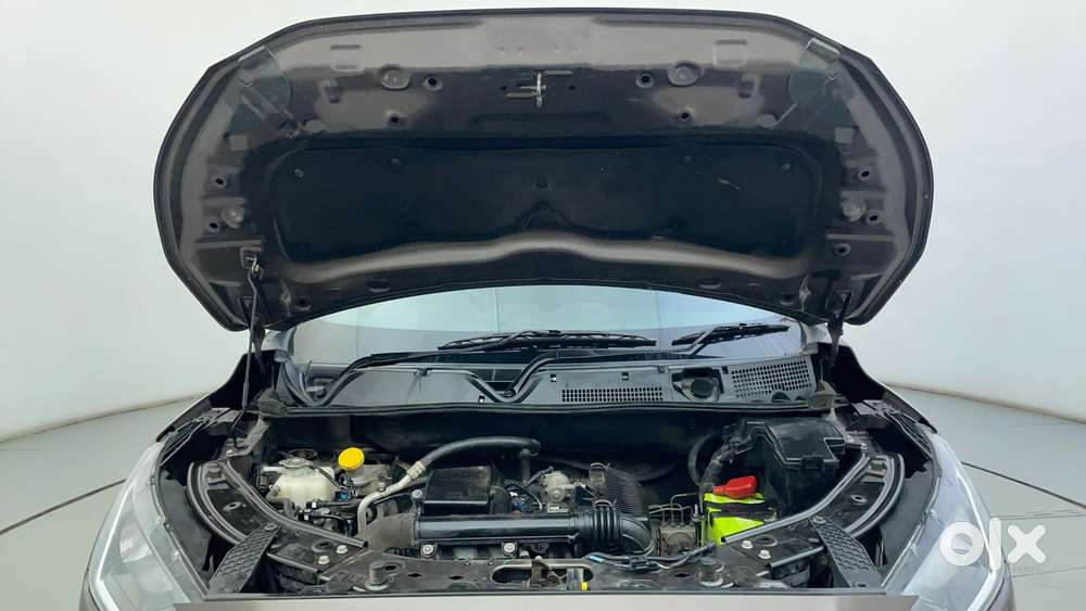 Nissan Magnite 1.0 Xv, 2021, Petrol