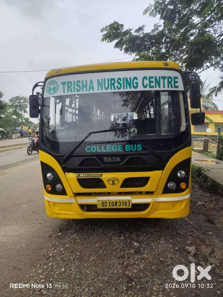 41-Seater College Bus for Sale &ndash; Excellent condition and papers update