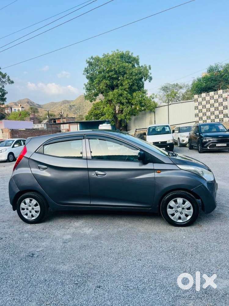 Hyundai Eon Era +, 2017, Petrol