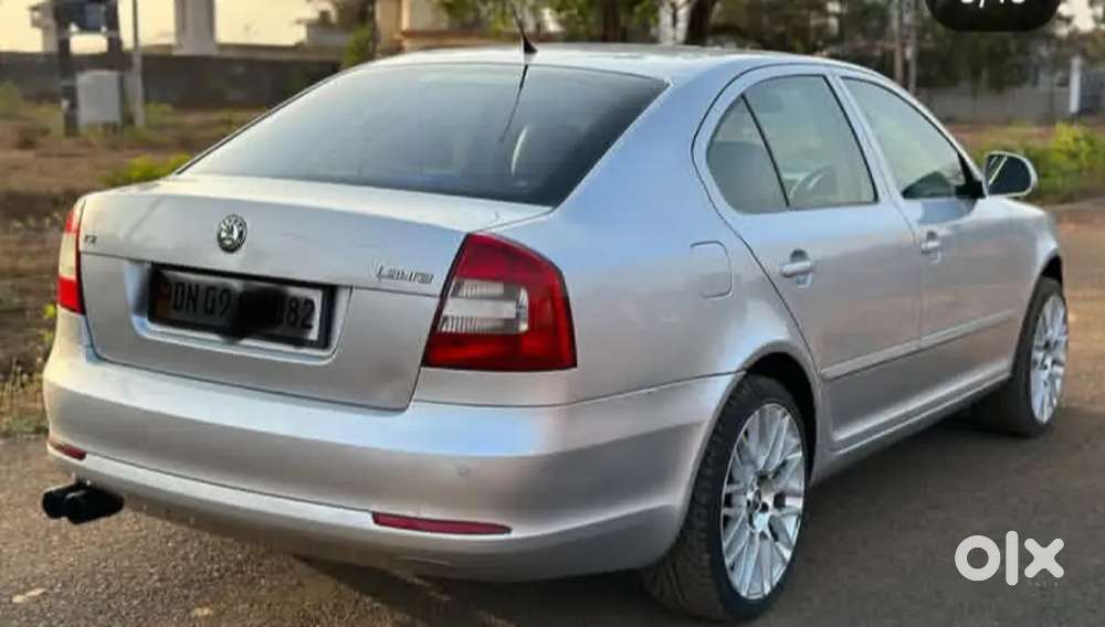 Skoda Laura 2010 Petrol Well Maintained