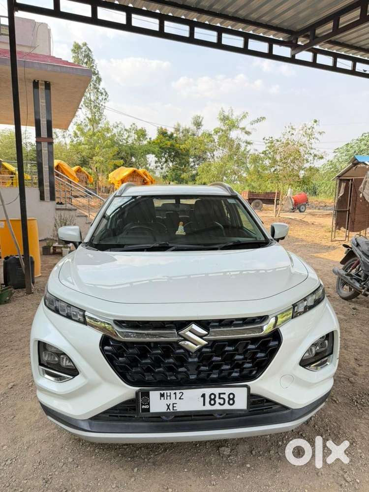 Maruti Suzuki Fronx 2024 Petrol Well Maintained