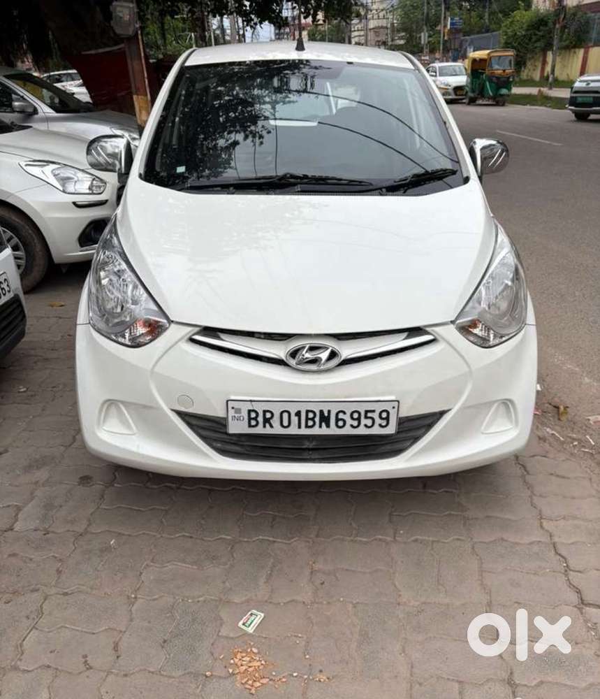 Hyundai Eon 2012 Petrol Well Maintained
