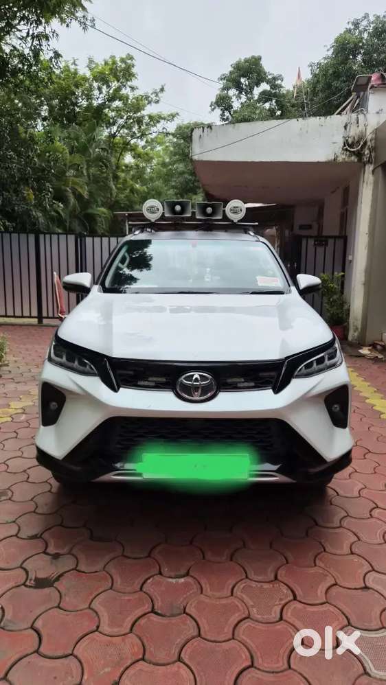 Toyota Fortuner Legender 2024 Diesel