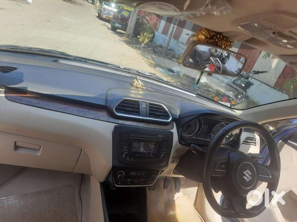 Maruti Suzuki Dzire 1.2 Zxi, 2017, Petrol