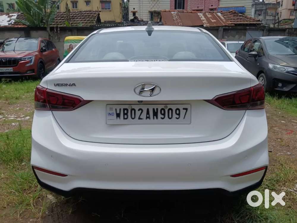 Hyundai Verna 1.4 Vtvt Ex, 2019, Petrol