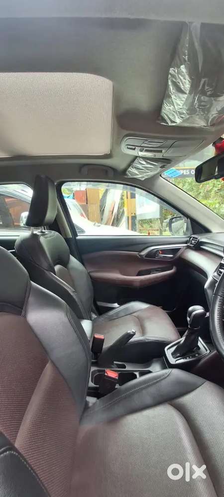 Maruti Suzuki Vitara 1.5 Alpha Hybrid 2022